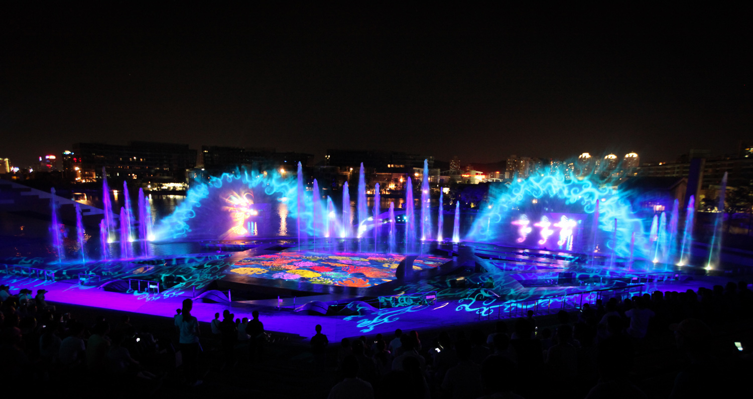 ECA2, show aquatique -Crystal