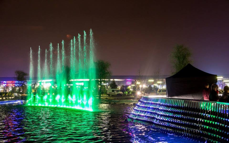 Night show, un spectacle aquatique créé par les équipes de Crystam