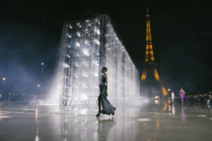 Cascades et Murs d'eau créés par les équipes d'experts de Crystal