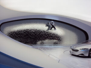 Cascades et Murs d'eau créés par les équipes d'experts de Crystal