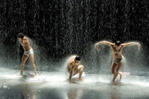 Effets de pluie créés par les équipes d'experts de Crystal