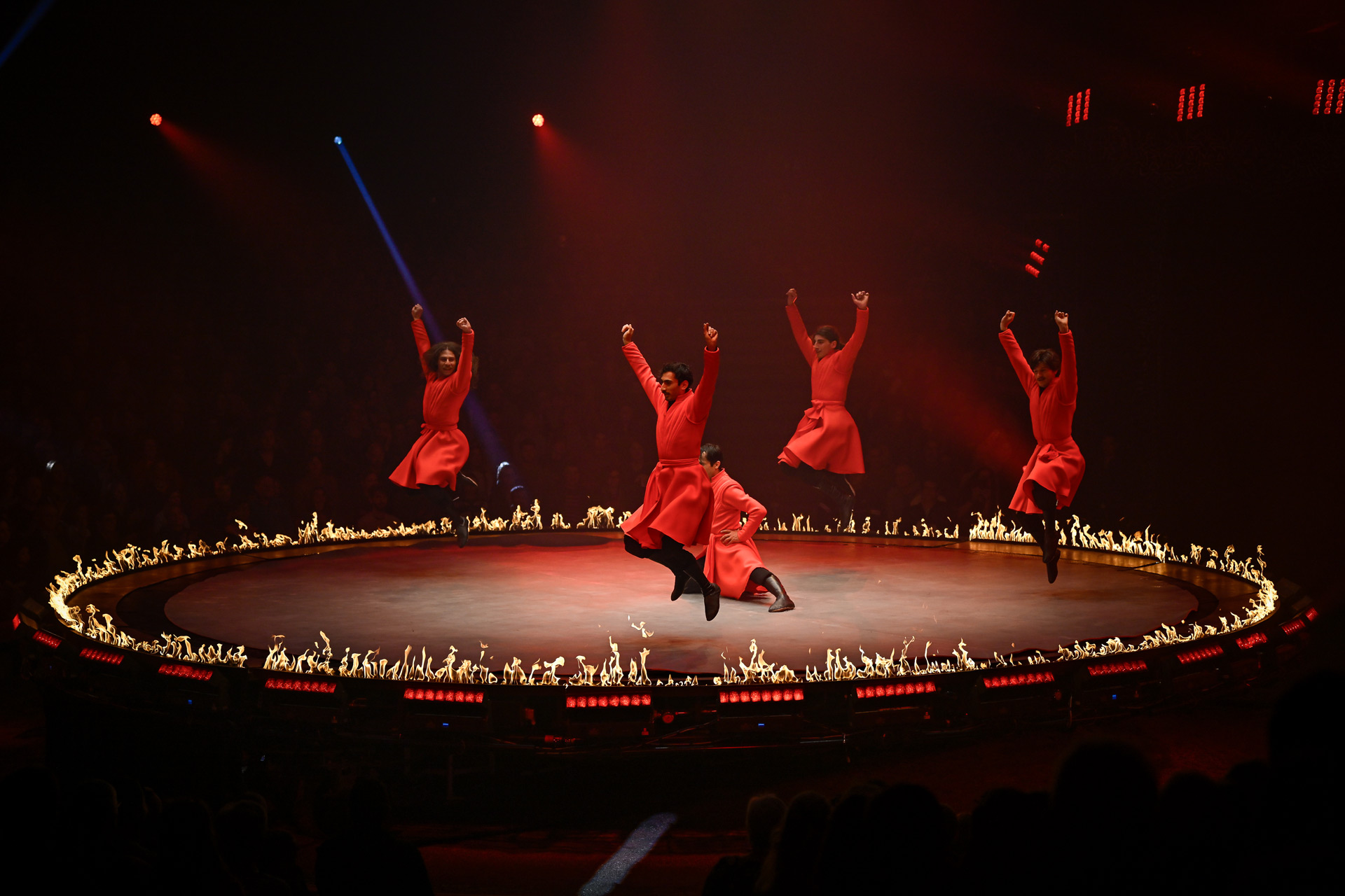 Cirque Knie - Emotions & Fascinations - Crystal