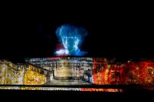 Ville de Nimes - Water & Fire Show - Crystal