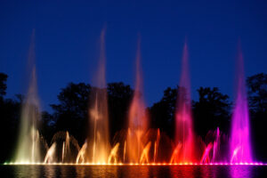 Chateau de Versailles - Fountains Shows - Crystal