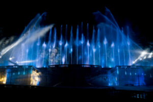 Ville de Nimes - Water & Fire Show - Crystal