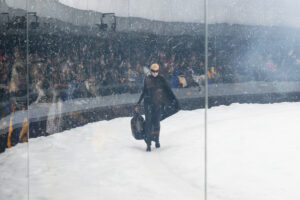 Snow Storm - La Mode en Images for Balenciage