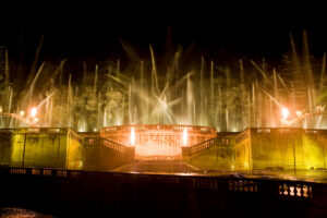 Ville de Nimes - Water & Fire Show - Crystal