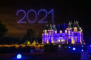 Spectacle de drones par Crystal, réalisation de textes