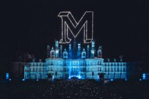 monumental tour CRYSTAL DRONES