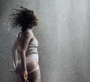 SHAY CONCERT - Water Curtain - CRYSTAL