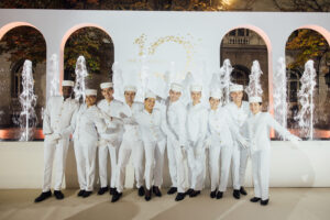 THE PENINSULA HOTEL - Fountain Show - 10th anniversary for Peninsula Hotel