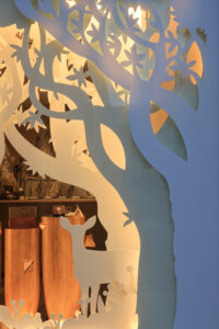 ALLENO & RIVOIRE - Christmas Displays BY CRYSTAL