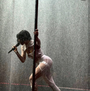 SHAY CONCERT - Water Curtain - CRYSTAL