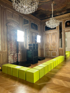 GANNI - Cubic Seating Elements - CRYSTAL