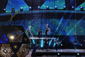 CIRQUE DU SOLEIL - CRYSTAL