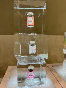 LASHILÉ - Ice Scenography by Crystal