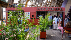 EIFFEL TOWER - Summer Terrace celebrates the 1,083-Foot by Crystal