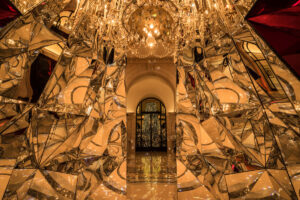 FOUR SEASONS - GEORGE V - Christmas Scenography