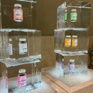 LASHILÉ - Ice Scenography by Crystal