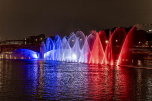 Fontaines et effets aquatiques créés par les équipes de CRYSTAL pour les Jeux Olympiques, créateurs d'événement.