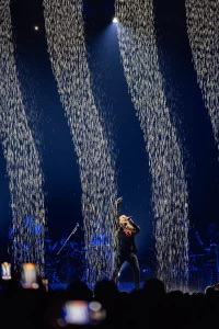 Pixel Fall créée par les équipes CRYSTAL pour le MANA TOUR USA, créateur d'événement.