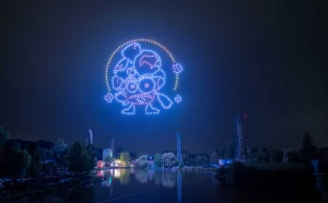 Spectacle de drones réalisé par les équipes de CRYSTAL pour les 50 ans de Walibi, créateurs d'événement.