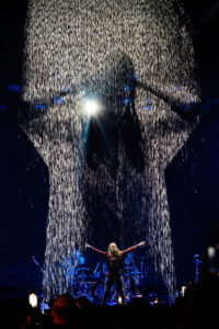 USA - MANA TOUR PIXEL FALL