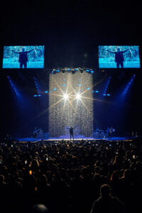 Pixel Fall créée par les équipes CRYSTAL pour le MANA TOUR USA, créateur d'événement.