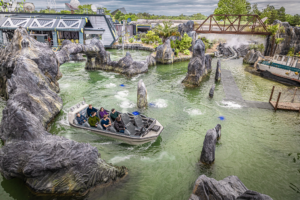 Effet de bouillonnement créé par les équipes de CRYSTAL pour le spectacle Mission Bermudes au Futuroscope, créateurs d’émotions.