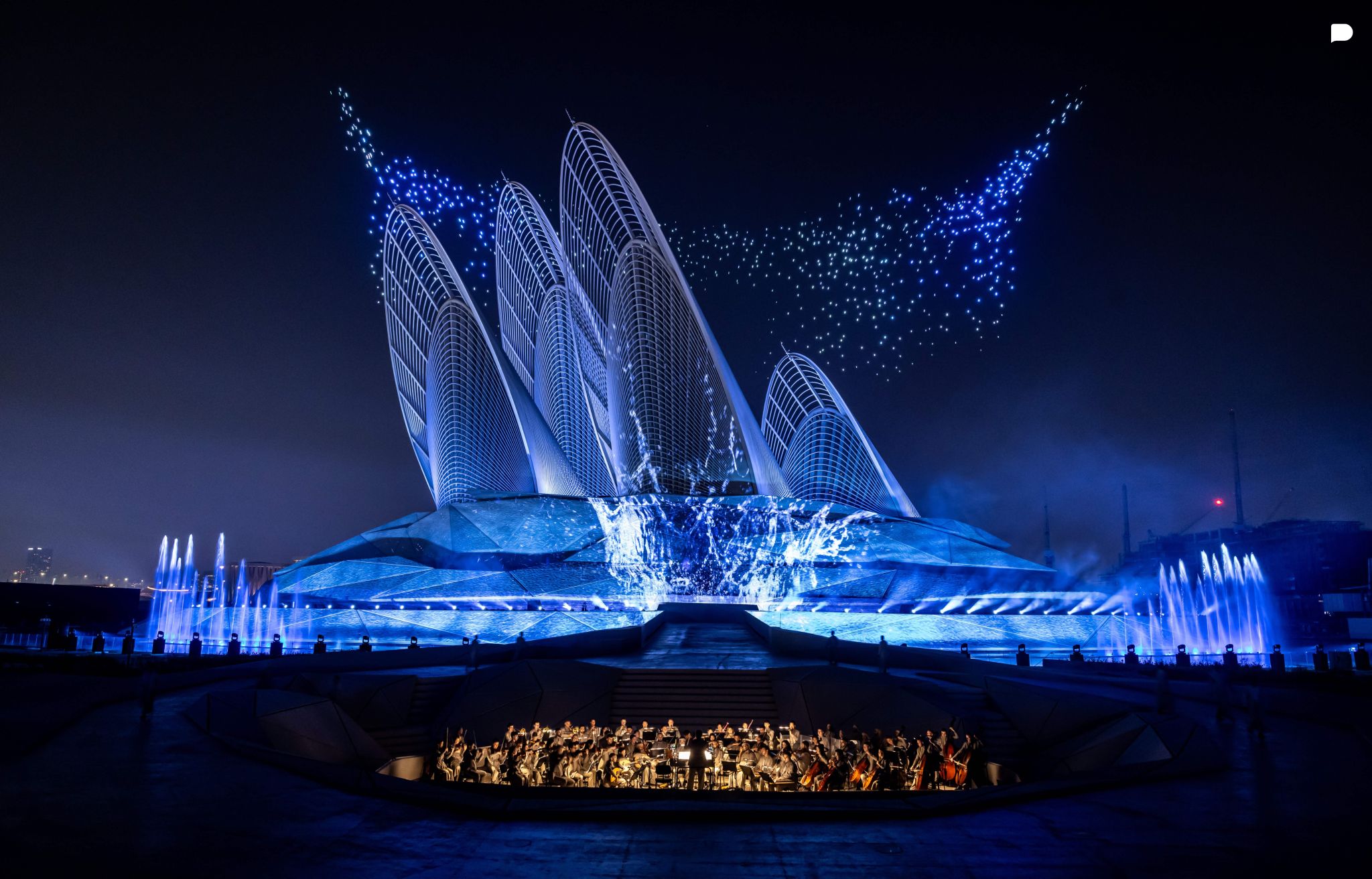 Fontaines créés par Crystal pour UAE 54th Anniversary