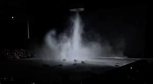 kid super defilé tornade crées par CRYSTAL créateur