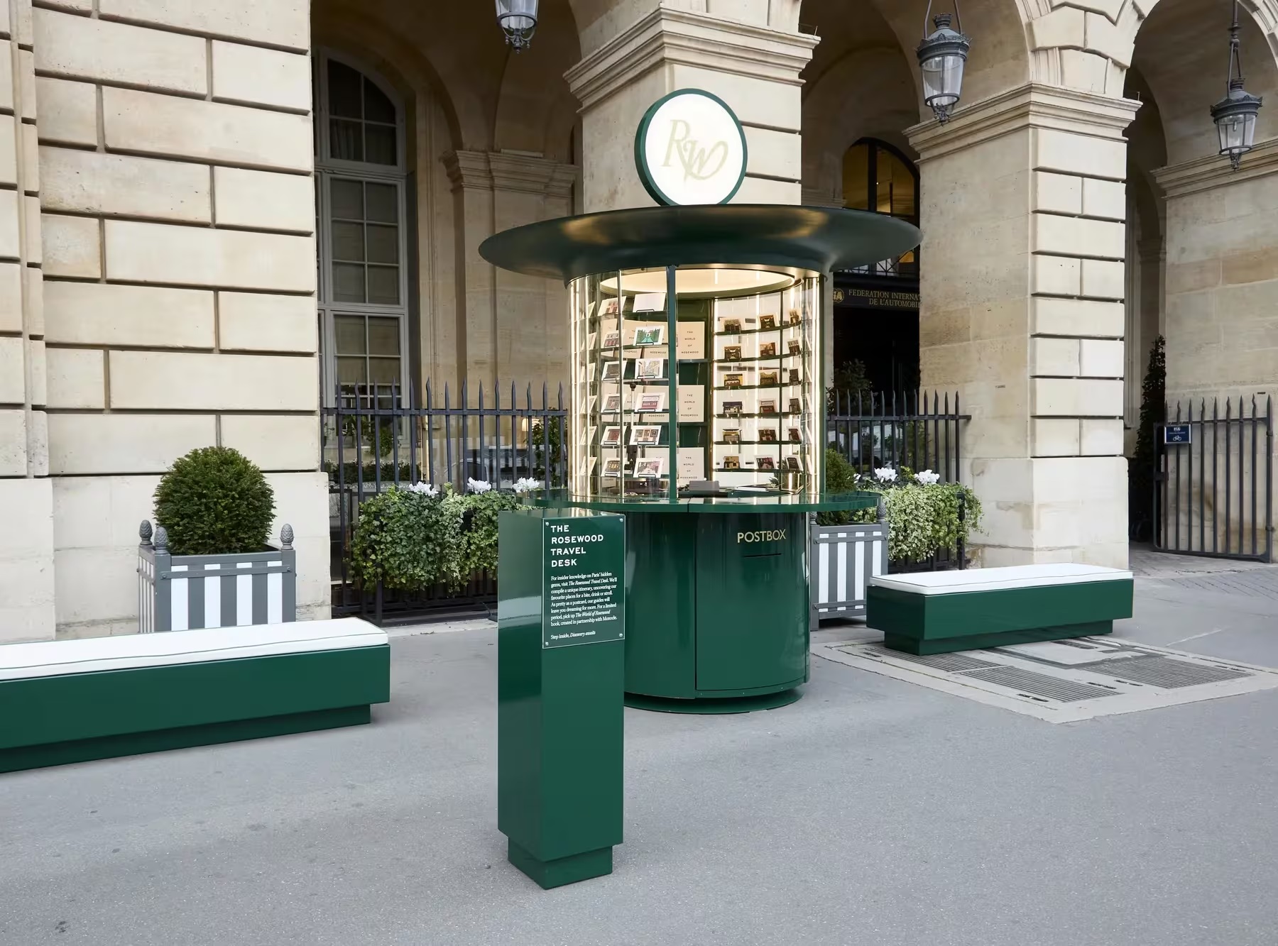 decor crée par CRYSTAL pour rosewood createur d'événements